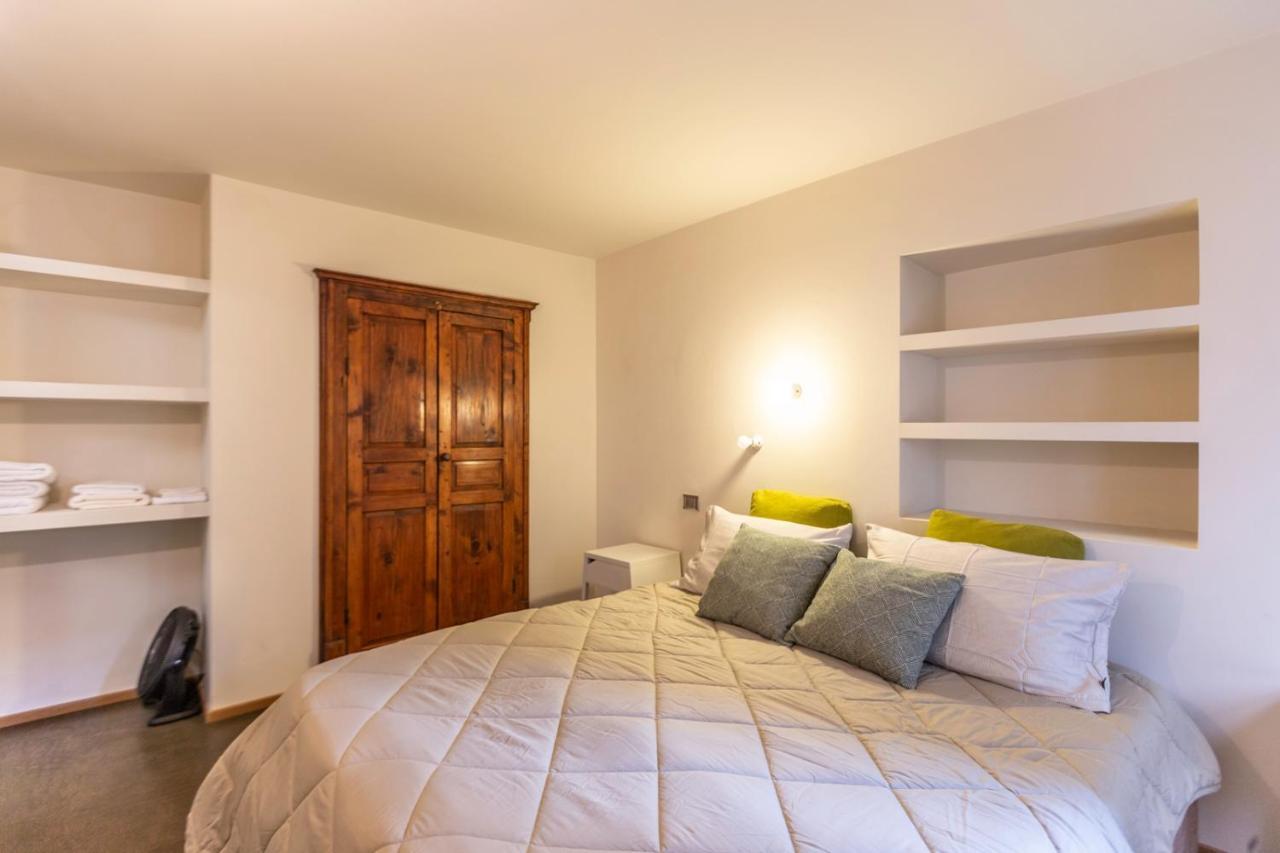 Apartment Maison Ginod & Les Fleurs Aosta